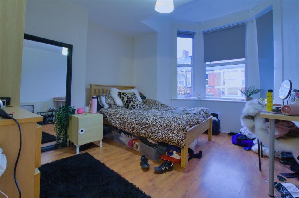 6 bed shared accommodation to rentHelmsley Road, Sandyford NE2 photo 3