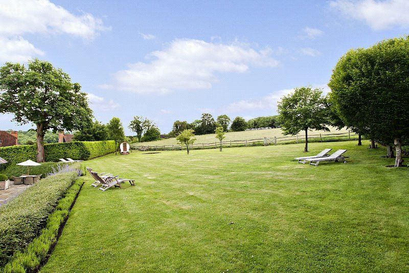 Additional image 17 of 5 bed detached house to rentFrieth Road, Marlow, Buckinghamshire SL7