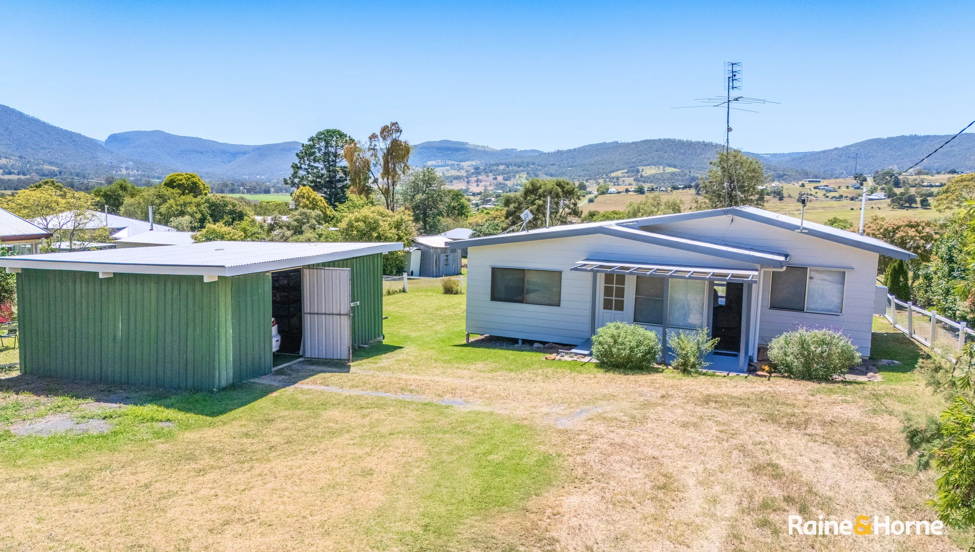 Additional image 2 of 27 Pine Street, Killarney QLD 4373