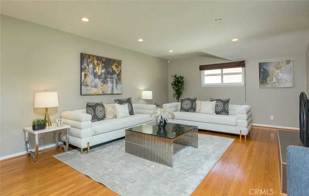 Additional image 80 of 306 Parkwood Drive, Glendale, CA 91202