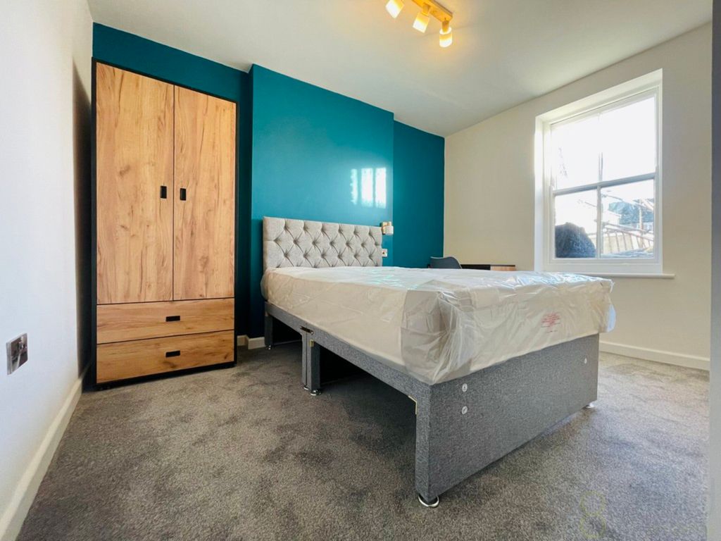 Additional image 26 of 5 bed maisonette to rentBrighton Road, Worthing BN11