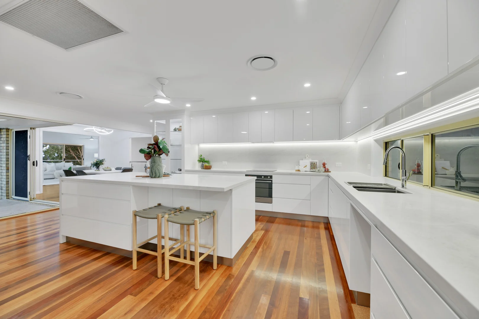 Additional image 4 of 7 Harold Close, Sinnamon Park QLD 4073