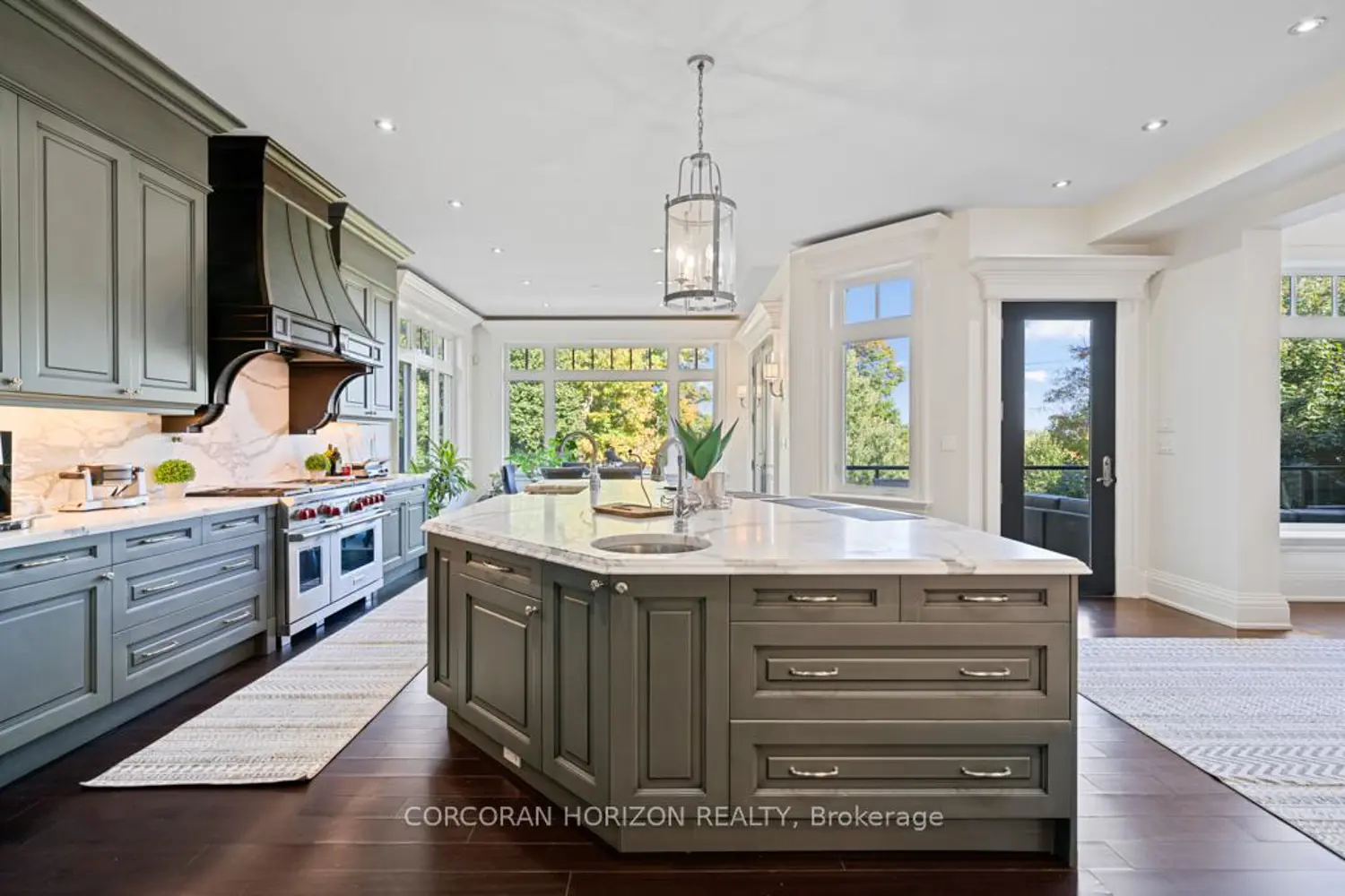 Additional image 3 of 546 Woolwich Place