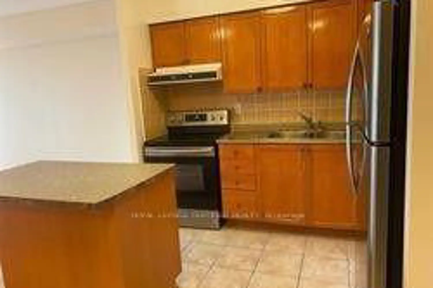 Additional image 12 of 3888 Duke Of York Boulevard 1726