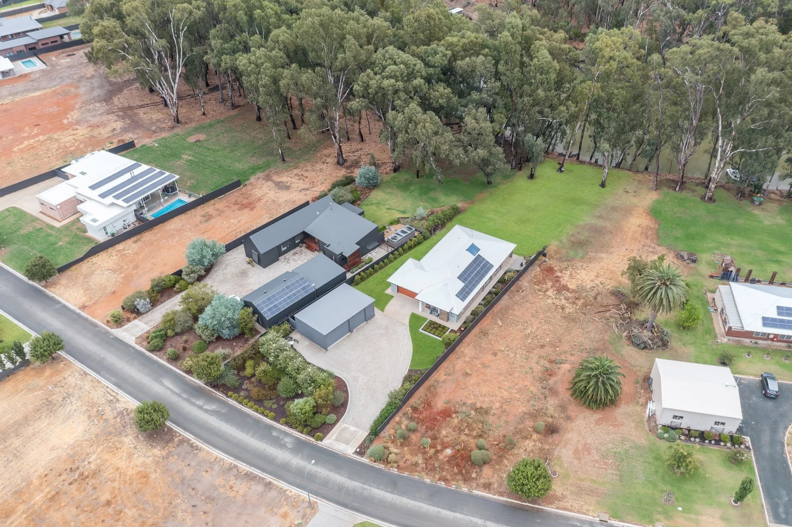 29 Armstrong Drive, Barham NSW 2732