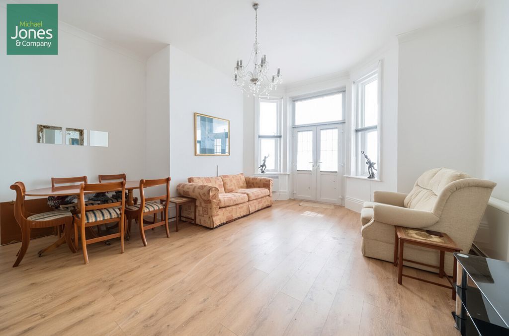 Additional image 6 of 2 bed flat to rentMarine Parade, Worthing, West Sussex BN11