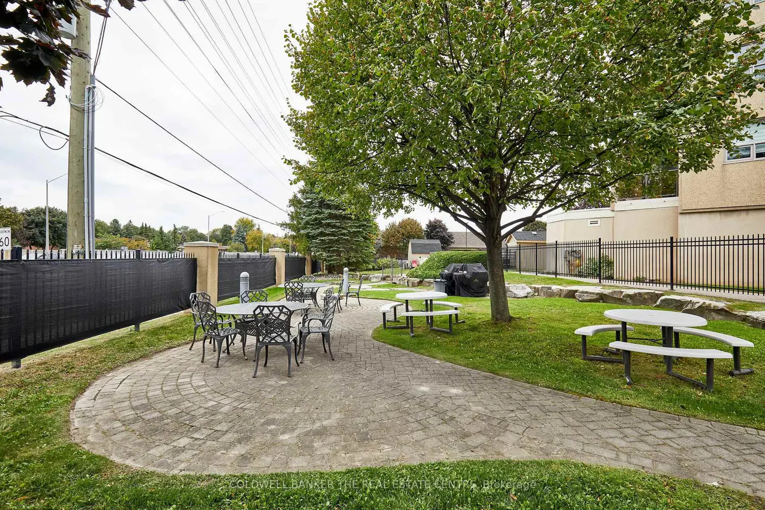 Additional image 19 of 2 Westney Road 401