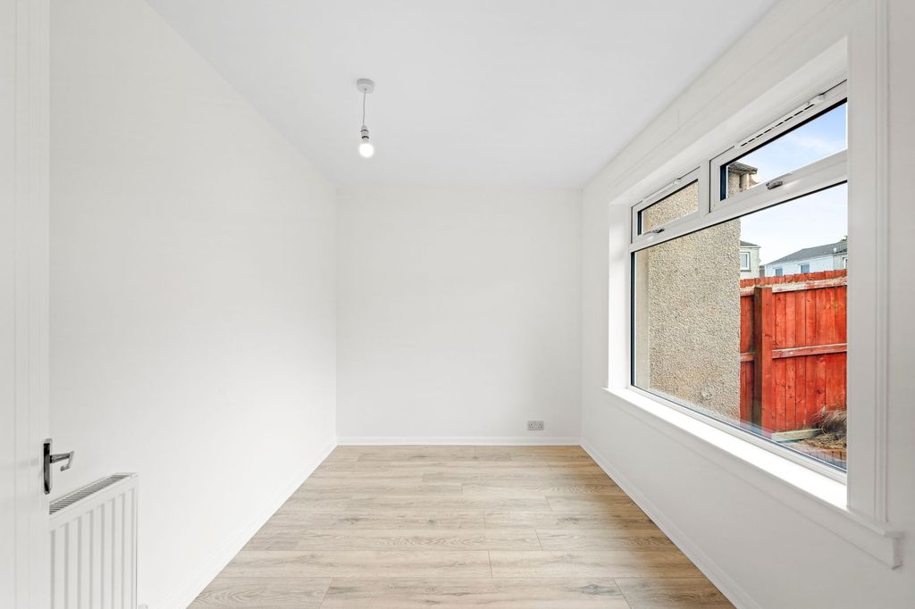Additional image 12 of 4 bed terraced house to rentNigel Rise, Livingston EH54
