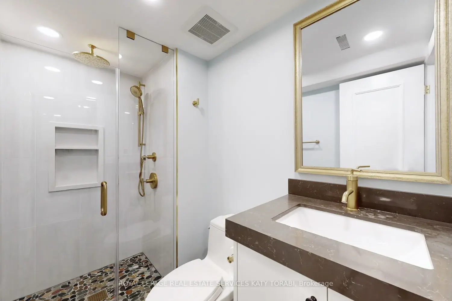 Additional image 15 of 21 Forest Heights Boulevard