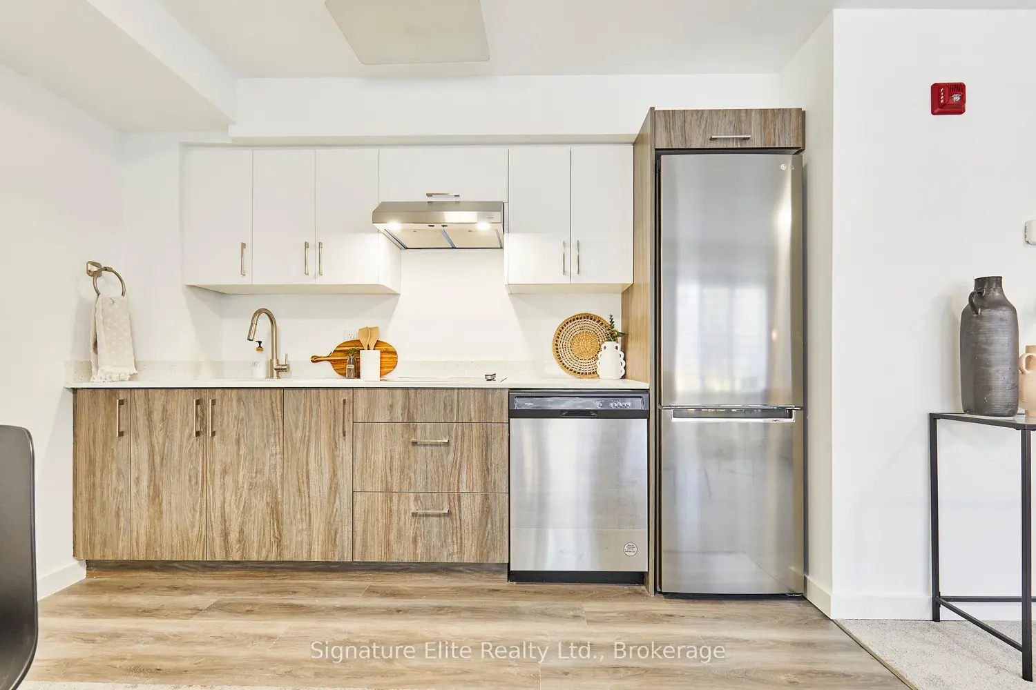 Additional image 3 of 45 Connaught Avenue 103