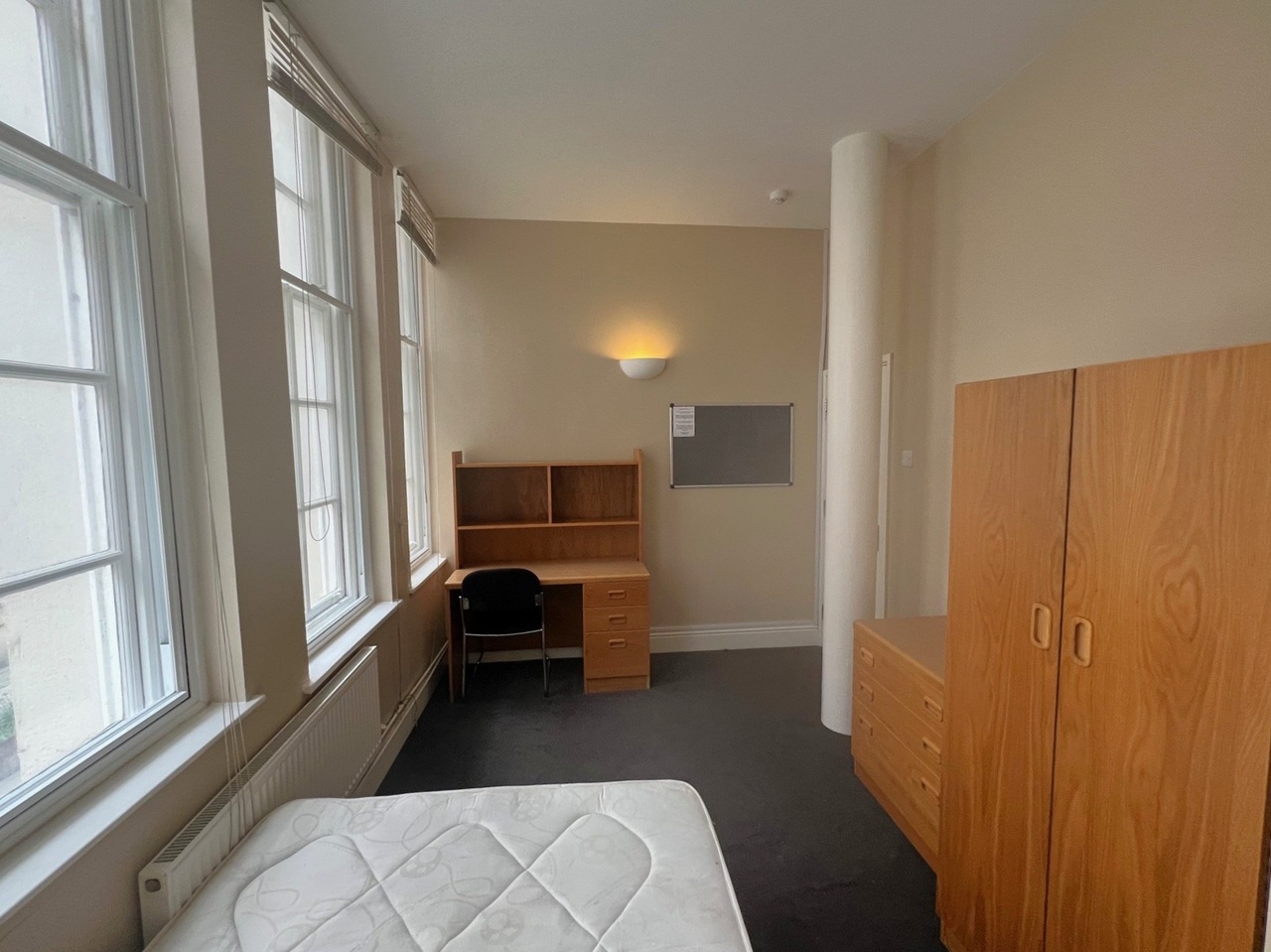 5 Bed Flat, St. Nicholas Street, BS1, N1 7GU
