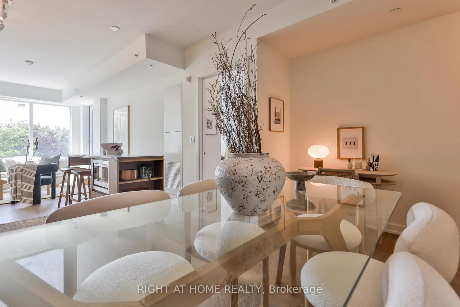 Additional image 10 of 1161 Kingston Road 201