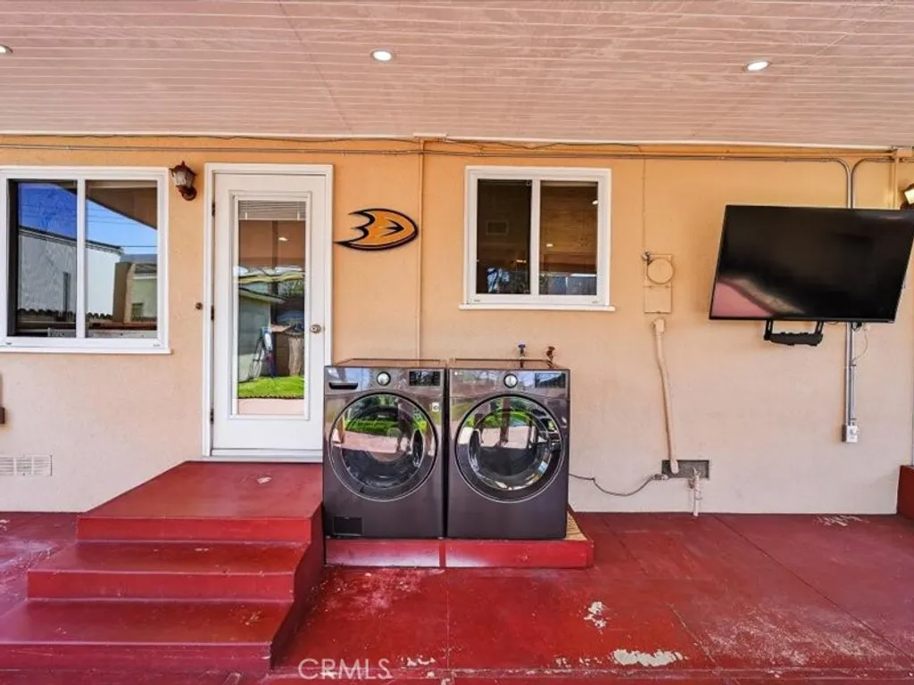 1053 W Princeton Street, Ontario, CA 91762