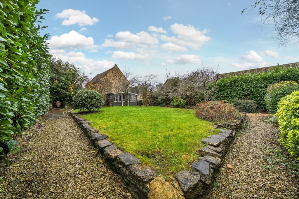 Additional image 10 of 4 bed detached house to rentBradford Road, Atworth, Melksham SN12