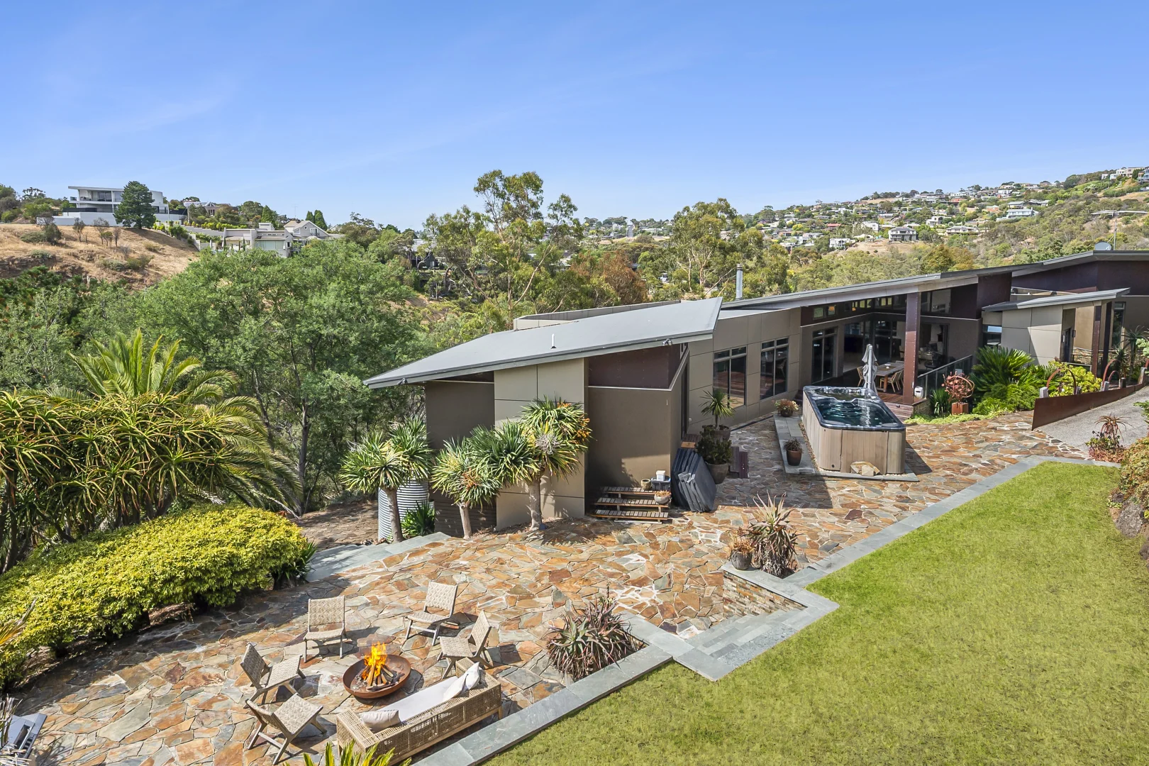 Additional image 29 of 5 Manor Crescent, Highton VIC 3216