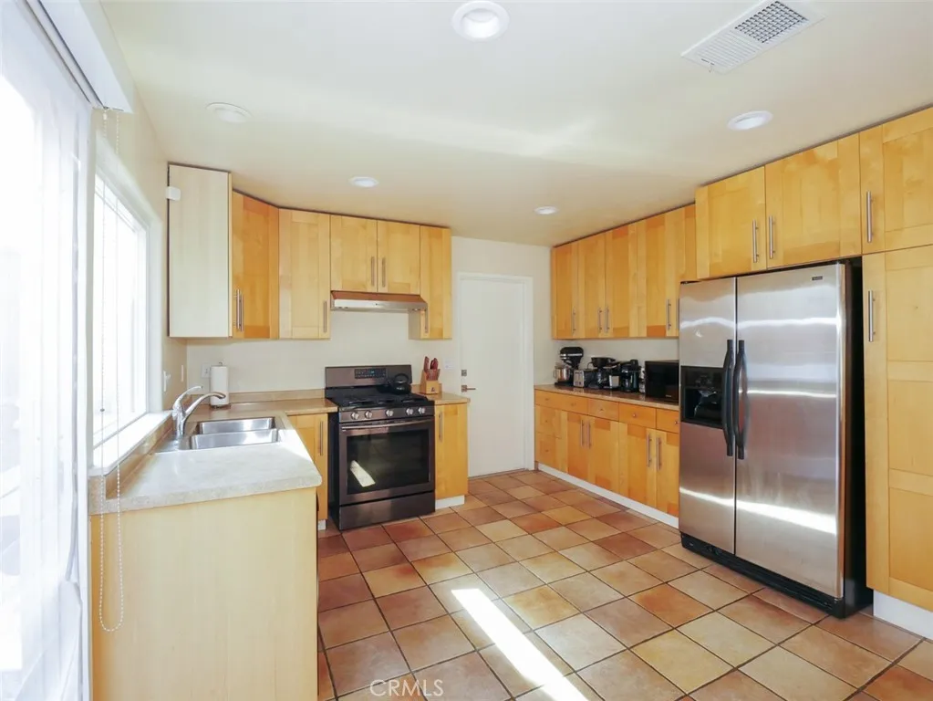 Additional image 64 of 6797 Lipmann Street, San Diego, CA 92122