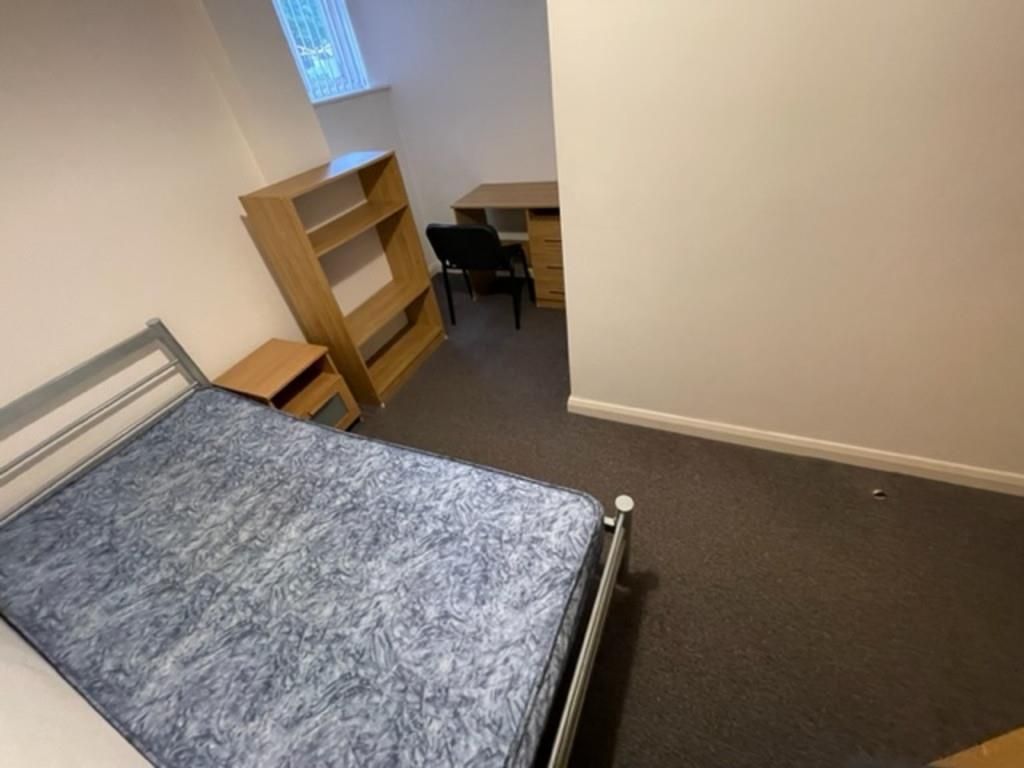 Additional image 9 of 7 bed flat to rent39B, Warwick Street, Leamington Spa CV32