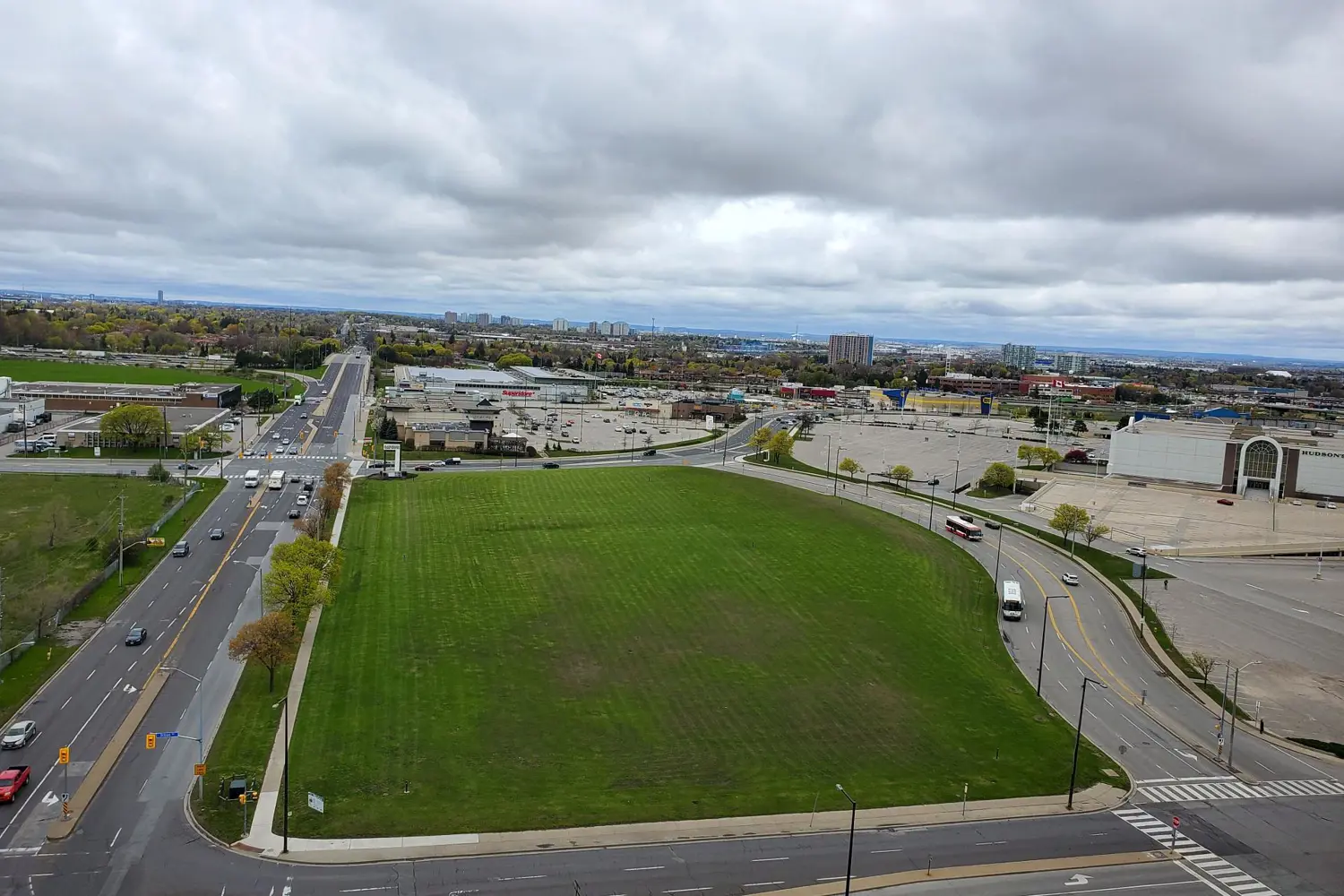 Additional image 19 of 83 Borough Drive 1405