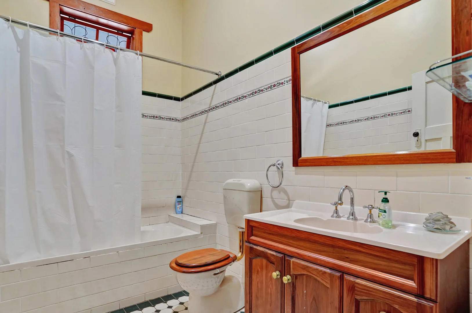 Additional image 10 of 100 Grahams Lane, Grenfell NSW 2810