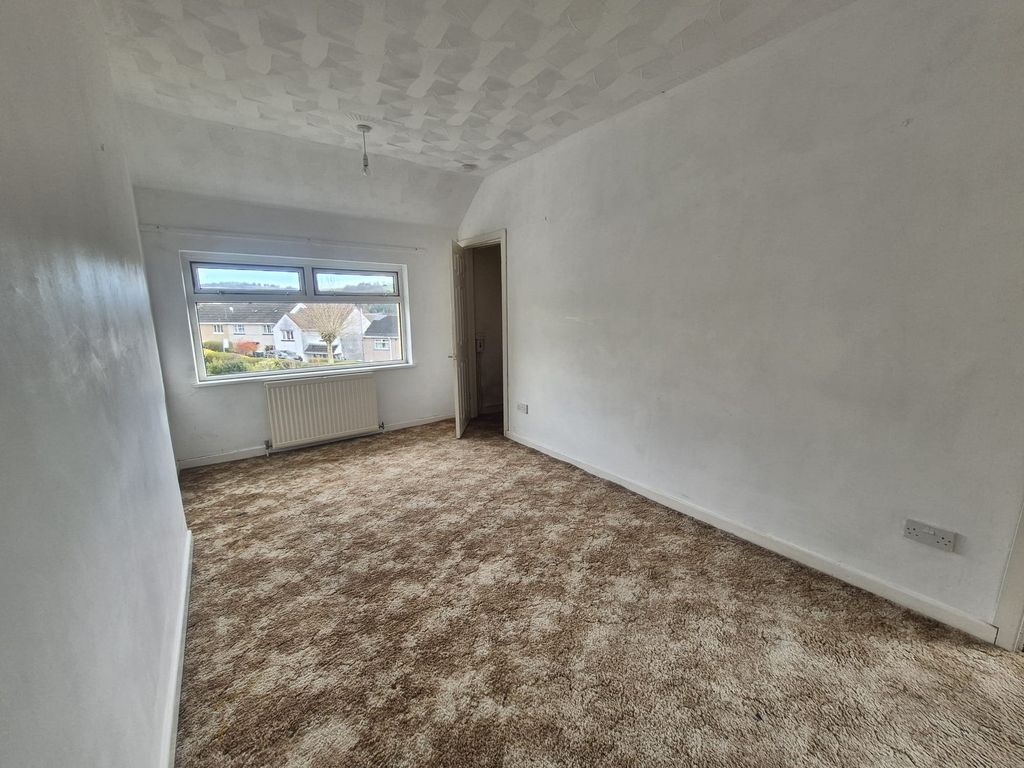 Additional image 9 of 3 bed semi-detached house to rentElidyr Road, Newbridge, Newport NP11