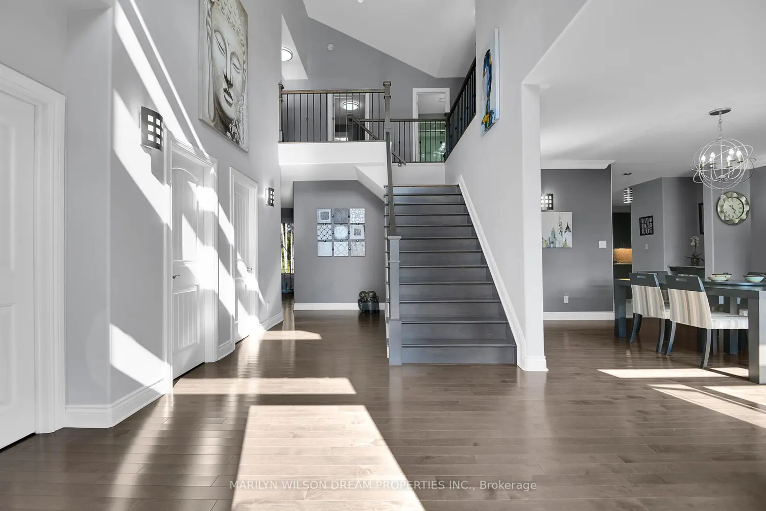 2284 Summerside Drive photo 3