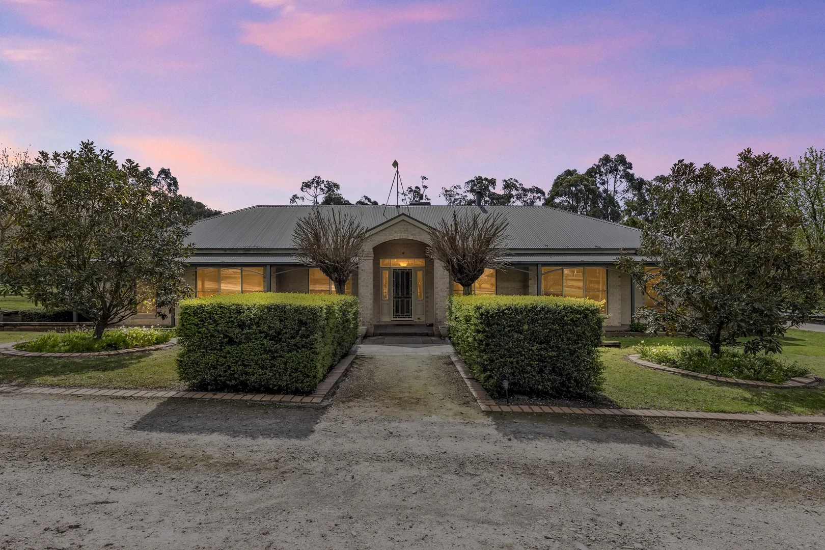 4 Hague Court, Drouin VIC 3818