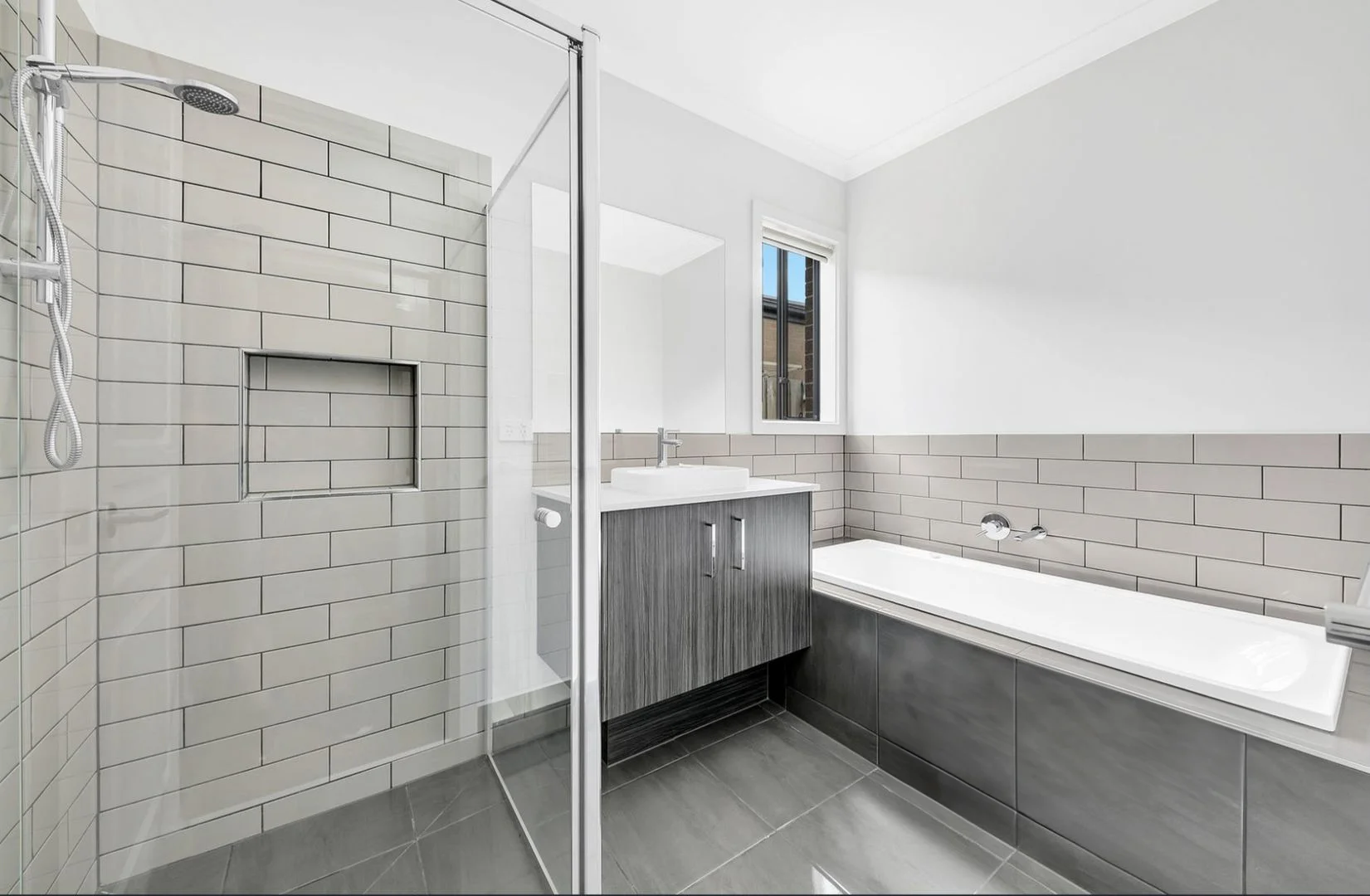 Additional image 4 of 15 Fuchsia Drive, Rockbank VIC 3335