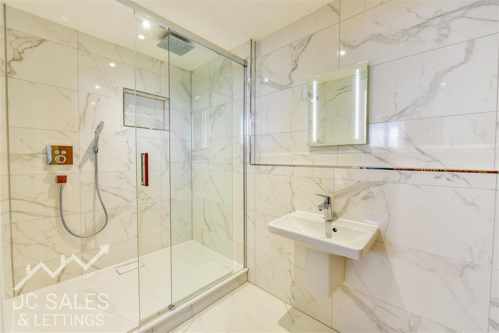 Additional image 10 of 2 bed flat to rentRiber Castle, Riber, Matlock DE4