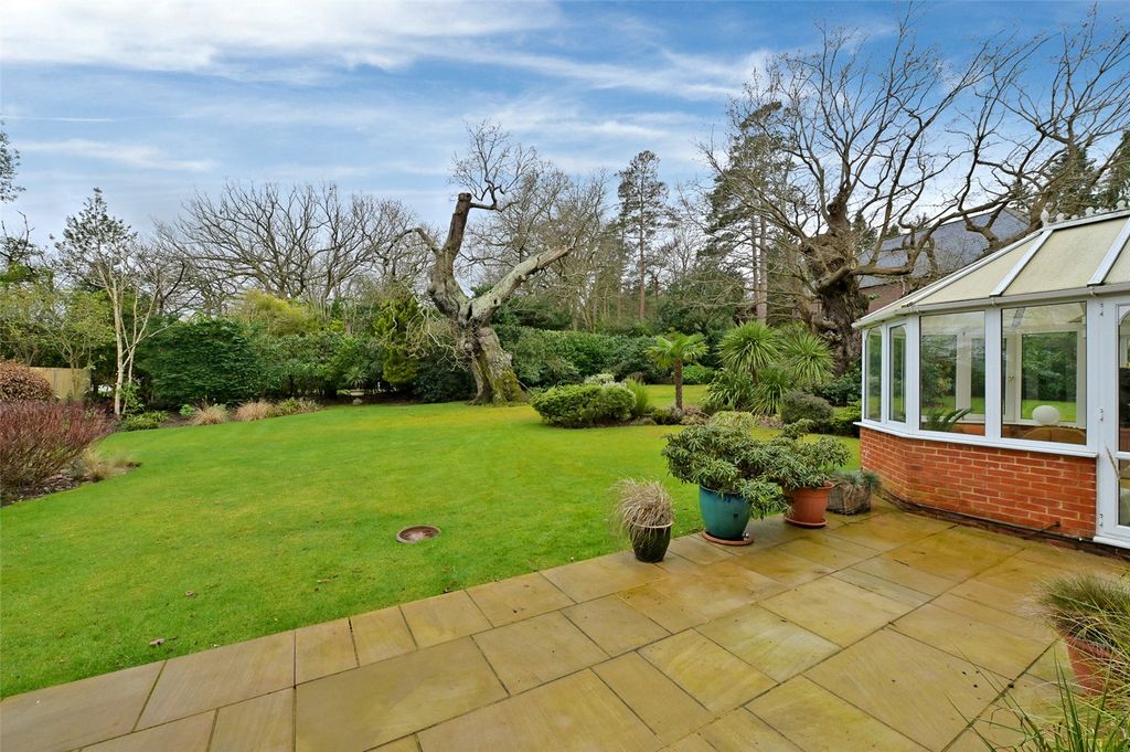 Additional image 14 of 3 bed detached house to rentSt. Leonards Hill, Windsor, Berkshire SL4