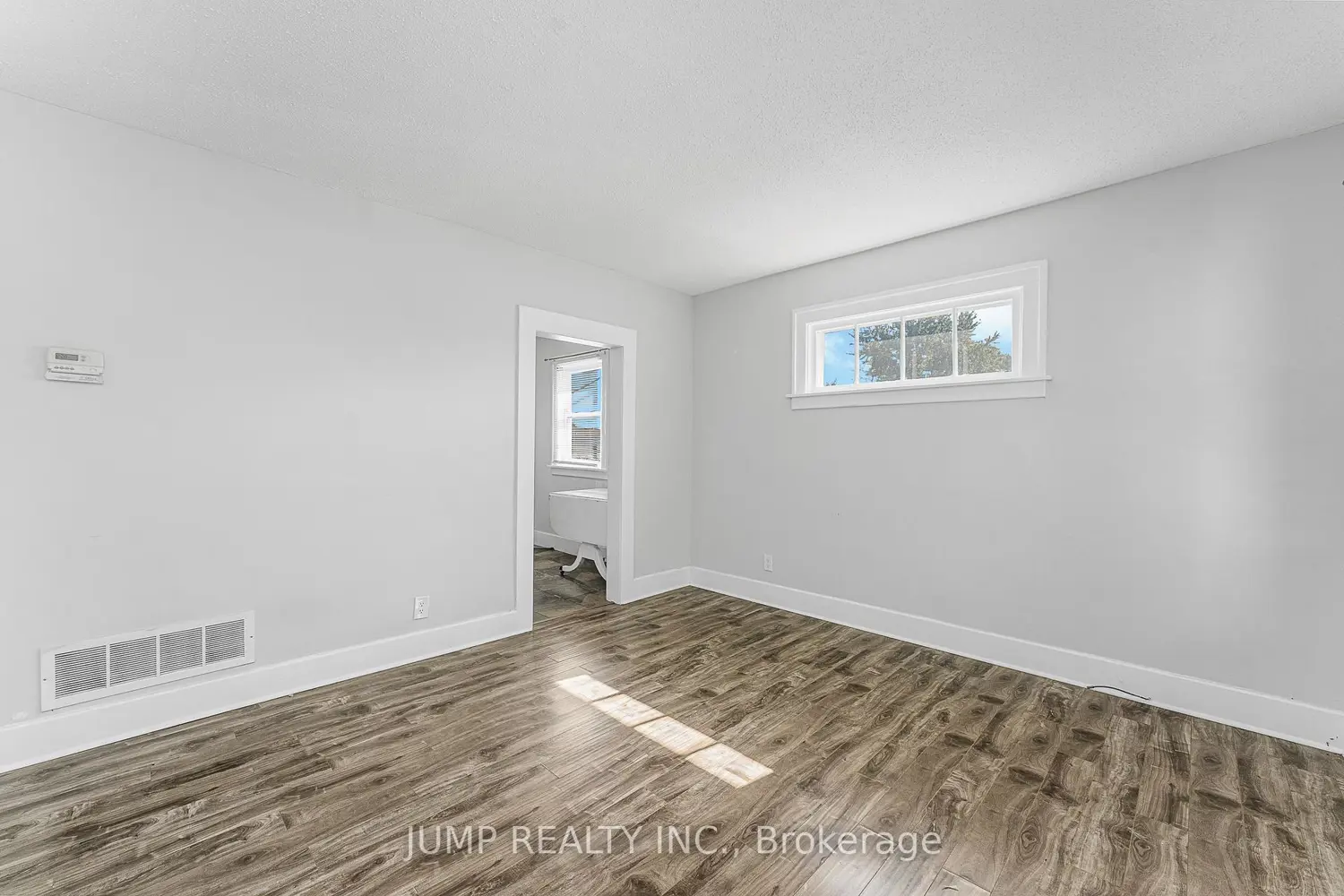 Additional image 16 of 842-844 Ellrose Avenue