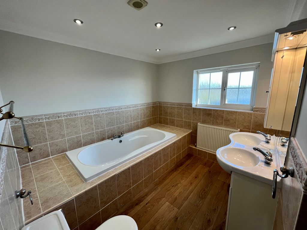Additional image 18 of 4 bed detached house to rentAspal Lane, Beck Row IP28