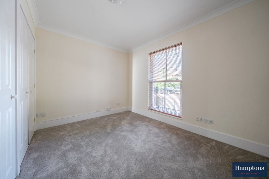 Additional image 8 of 4 bed flat to rentBedford Lane, Ascot SL5