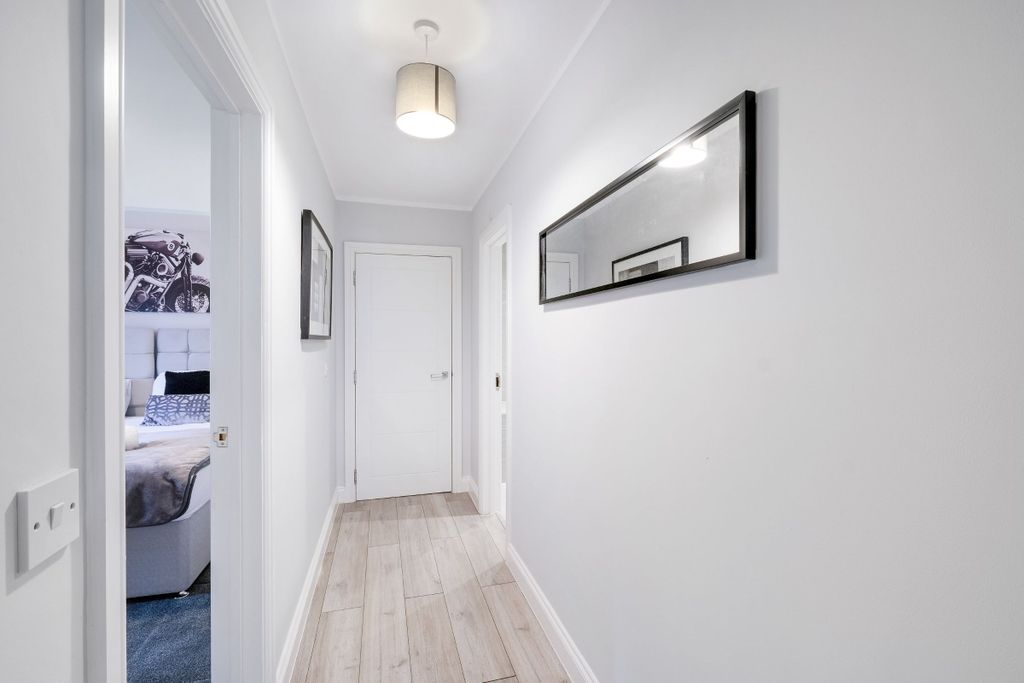 Additional image 24 of 2 bed flat to rentWest Wycombe Road, High Wycombe HP12