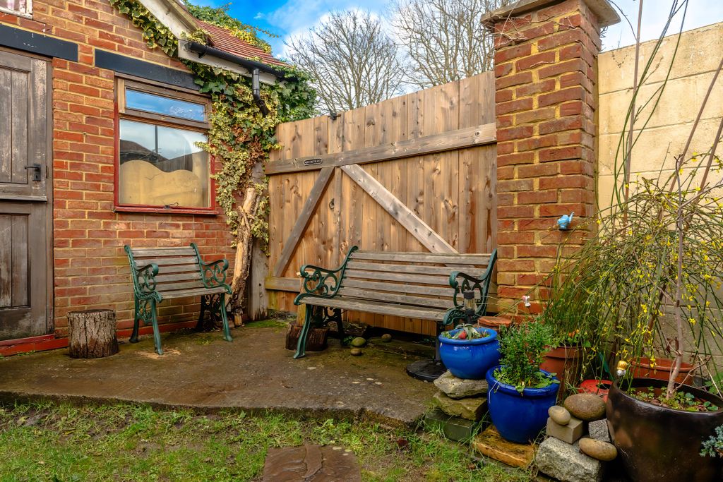 Additional image 12 of 3 bed terraced house to rentVictoria Road, Hanham BS15