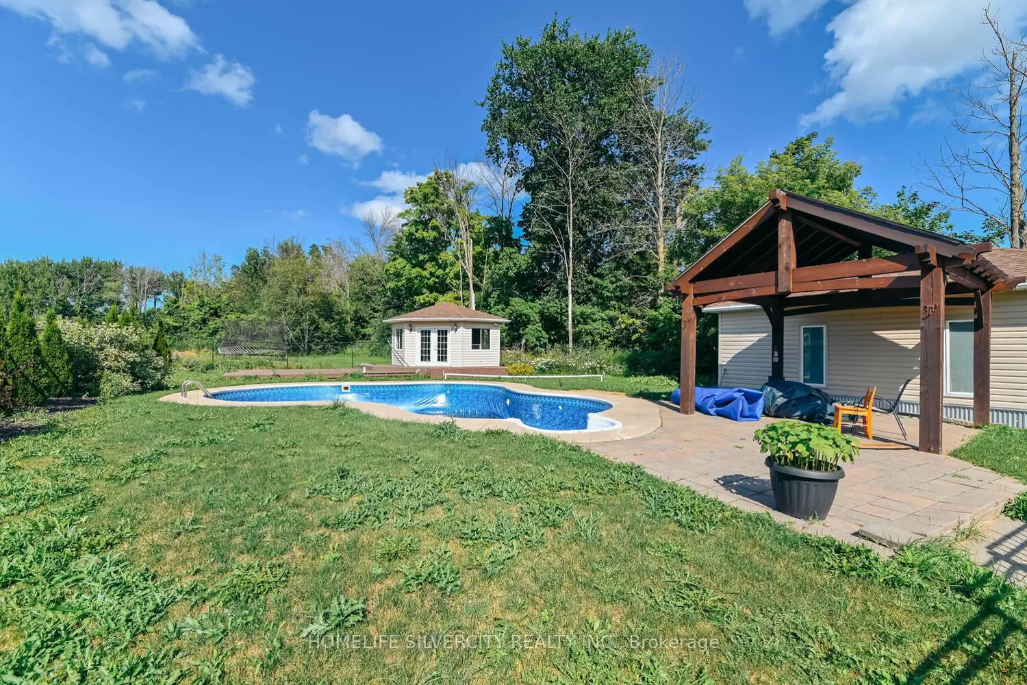 Additional image 20 of 18805 Willoghby Road