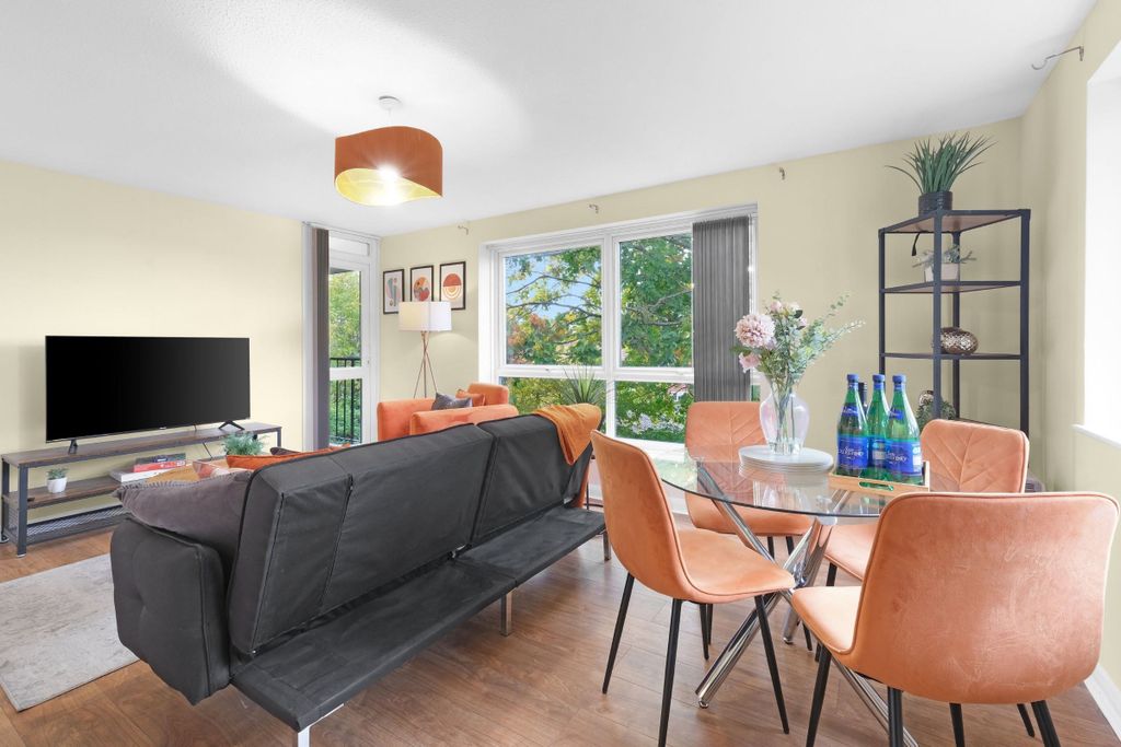 Additional image 9 of 2 bed flat to rentWokingham Road, Binfield, Bracknell RG42