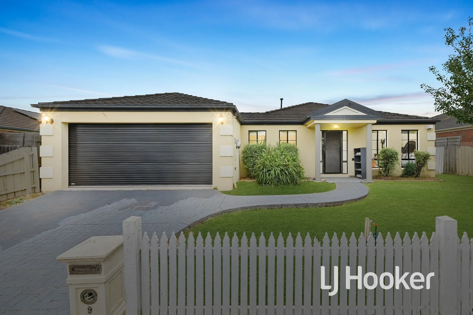 9 Eglinton Close, Berwick VIC 3806