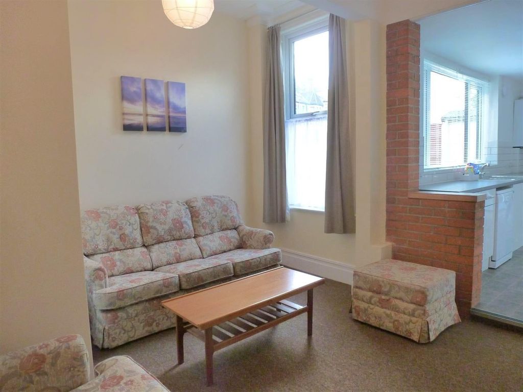 Additional image 26 of 7 bed end terrace house to rentFilton Avenue, Horfield BS7