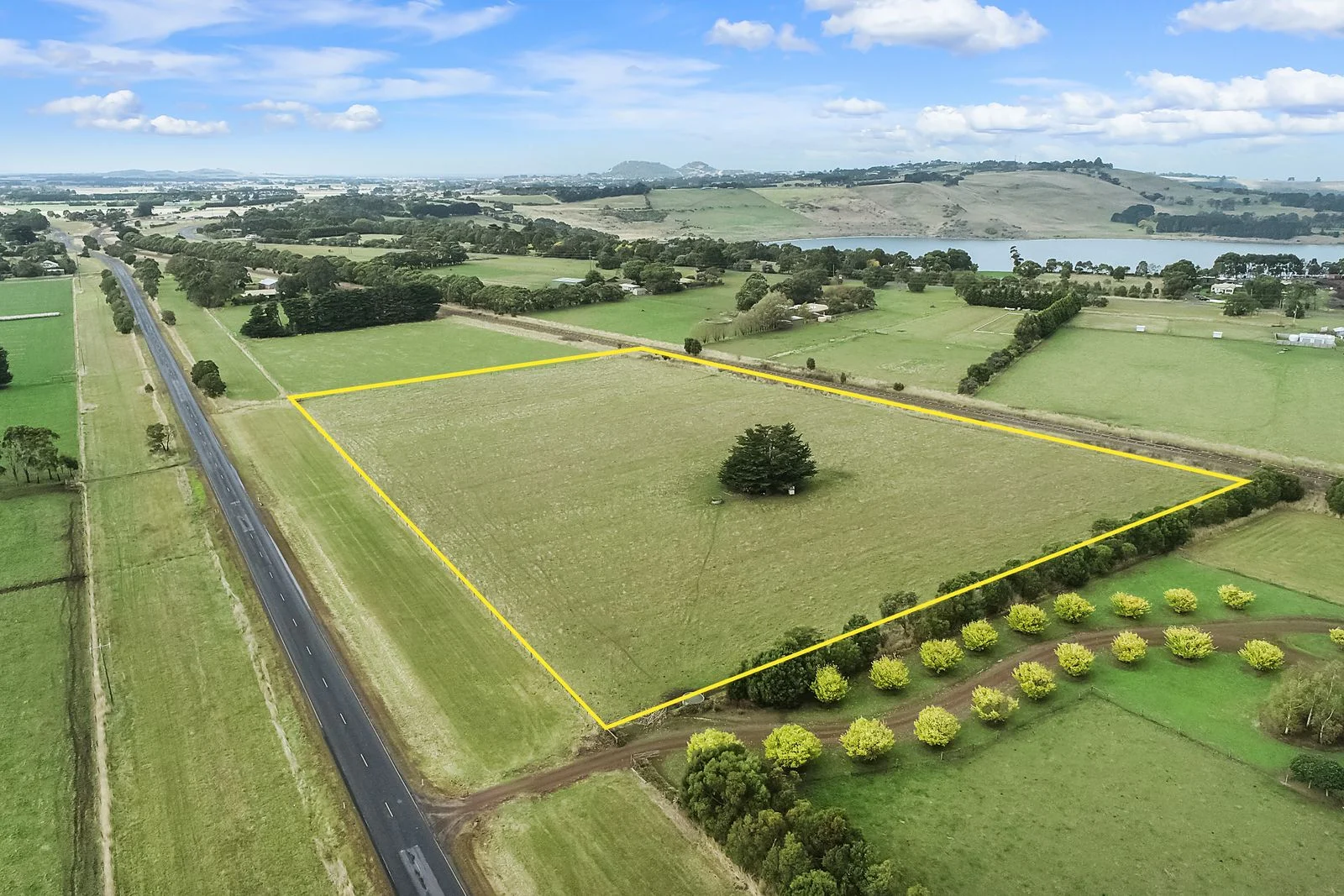 115 Castle Carey Road, Camperdown VIC 3260