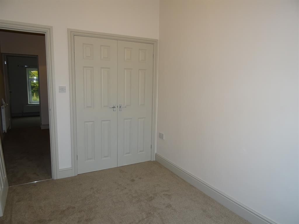 Additional image 8 of 3 bed semi-detached house to rentHigh Street, Heol-Y-Cyw, Bridgend CF35