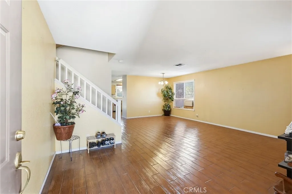 Additional image 3 of 45409 Pickford Avenue, Lancaster, CA 93534