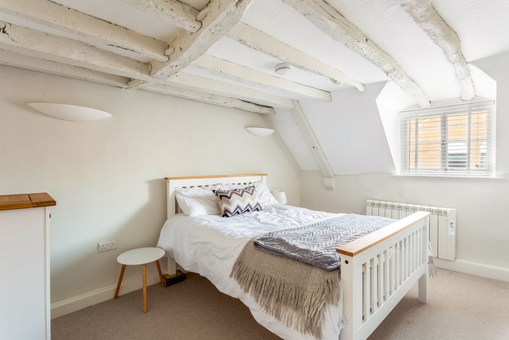 Additional image 8 of 2 bed flat to rentFisherton Street, Salisbury SP2