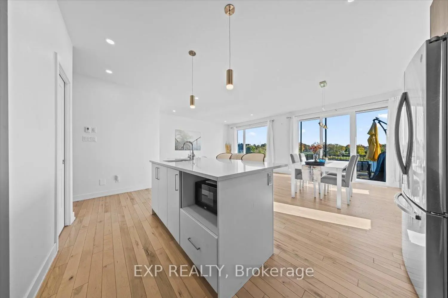 Additional image 2 of 508 Barrage Street