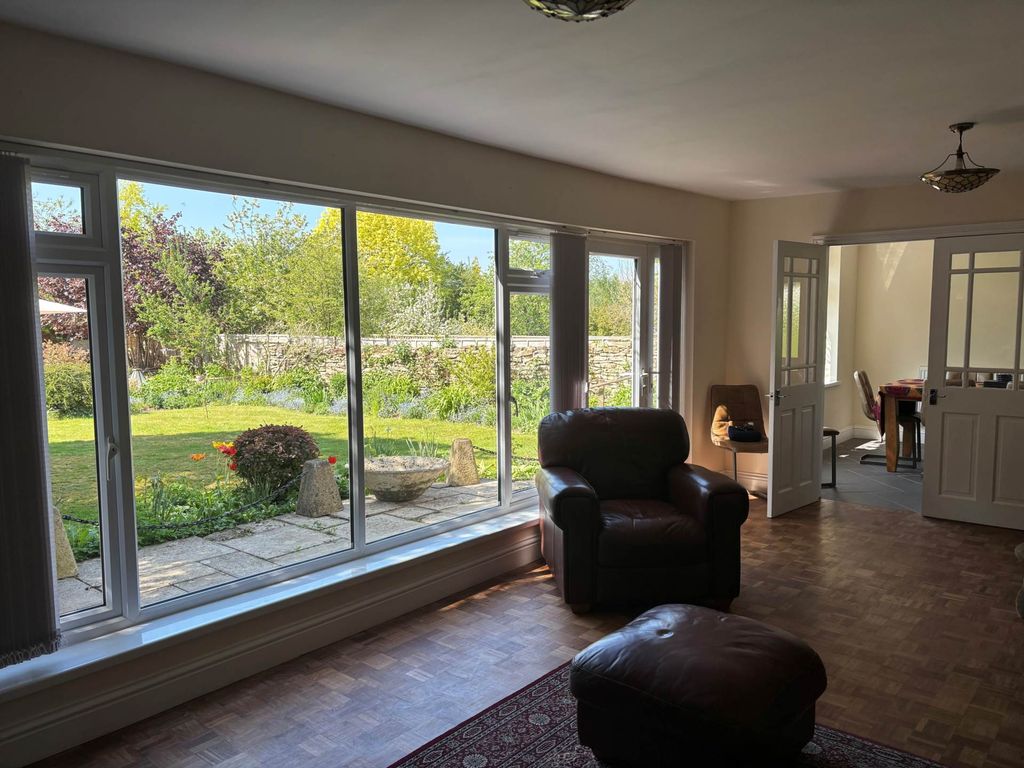 Additional image 3 of 4 bed detached house to rentForest Dale Road, Marlborough SN8
