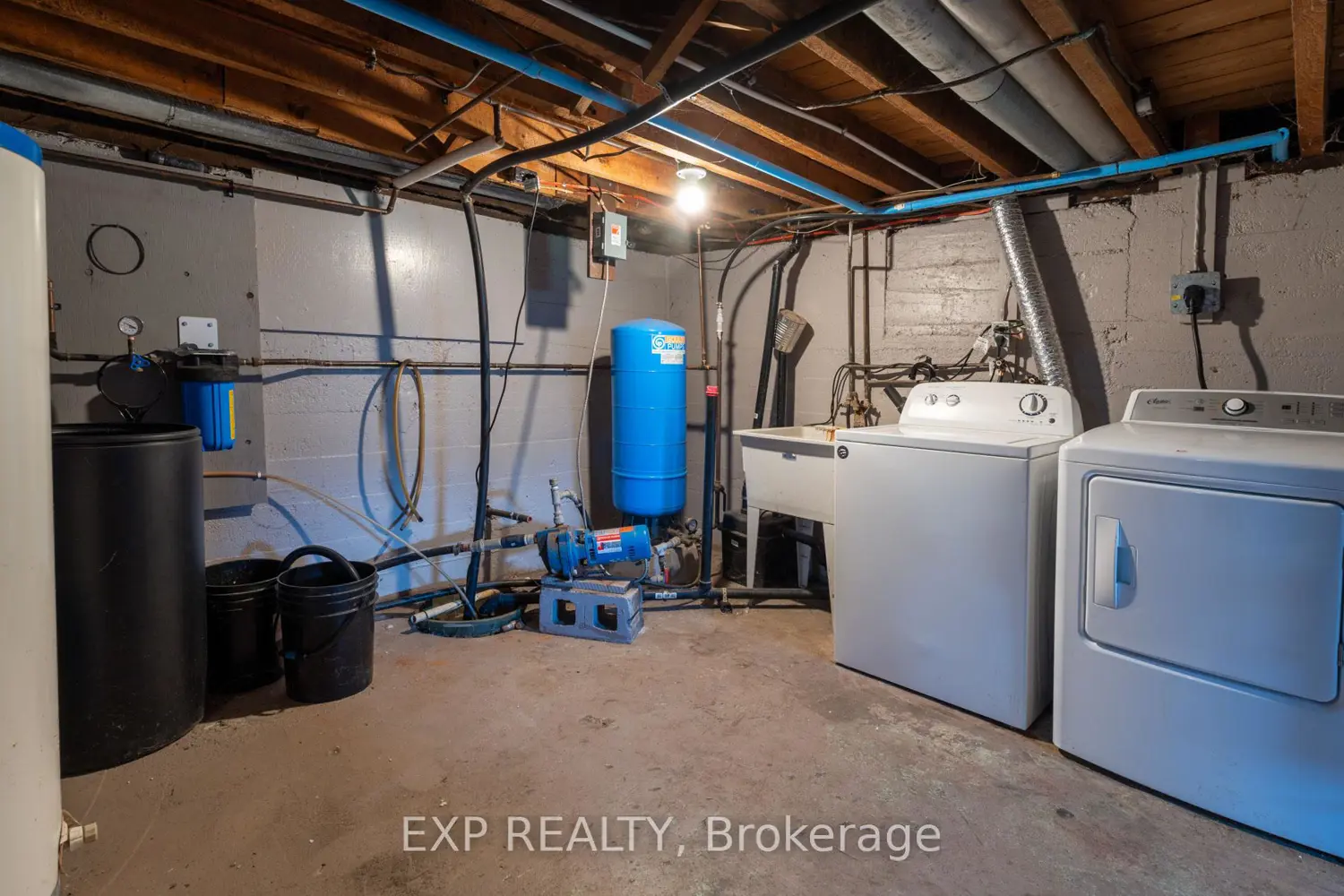 Additional image 9 of 926 Fairground Road