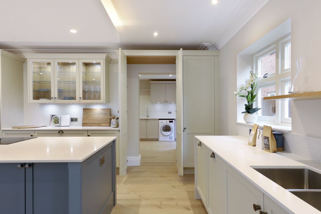 Additional image 5 of 7 bed detached house to rentGregories Road, Beaconsfield HP9