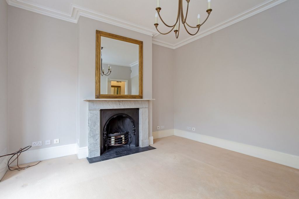 Additional image 7 of 3 bed semi-detached house to rentSt. Marks Road, Windsor SL4