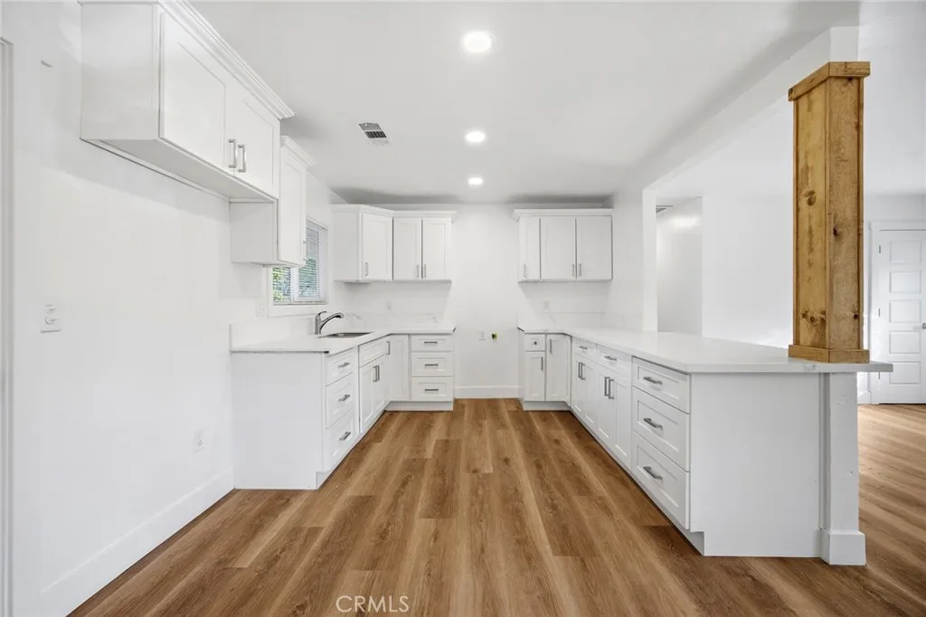 Additional image 3 of 755 H St, Parlier, CA 93648