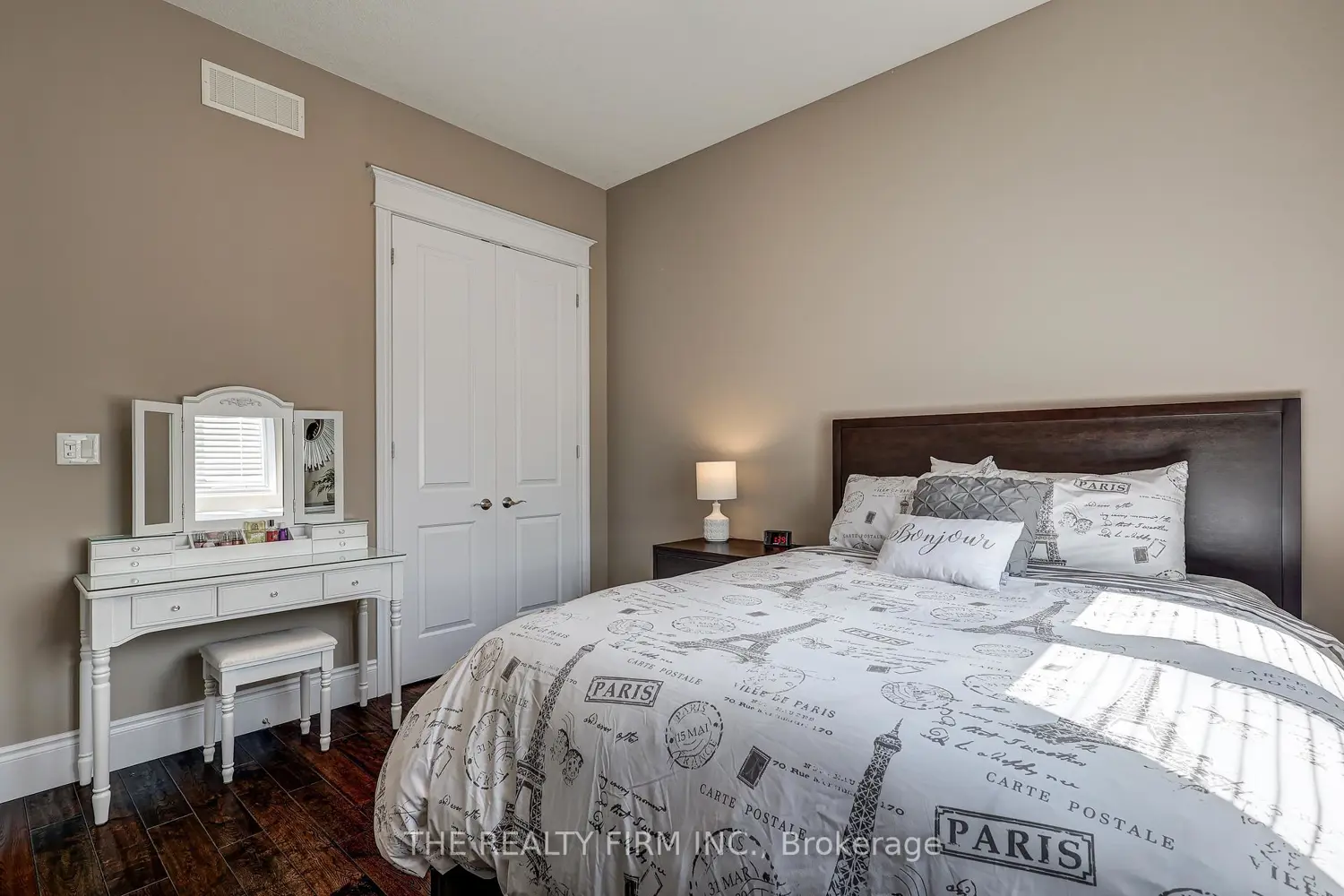 Additional image 14 of 22060 Nissouri Road