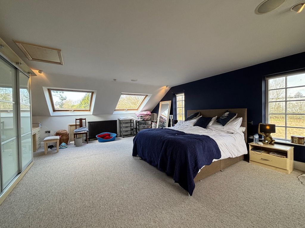Additional image 9 of 4 bed semi-detached house to rentFerne Dene, Sheffield S21